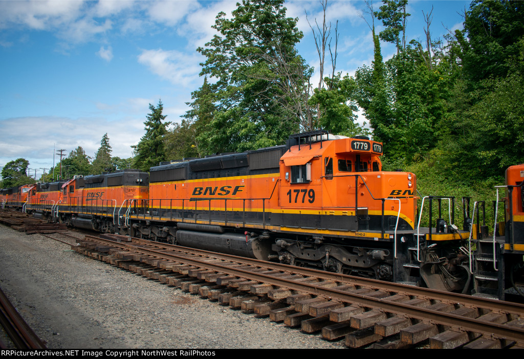 BNSF 1779